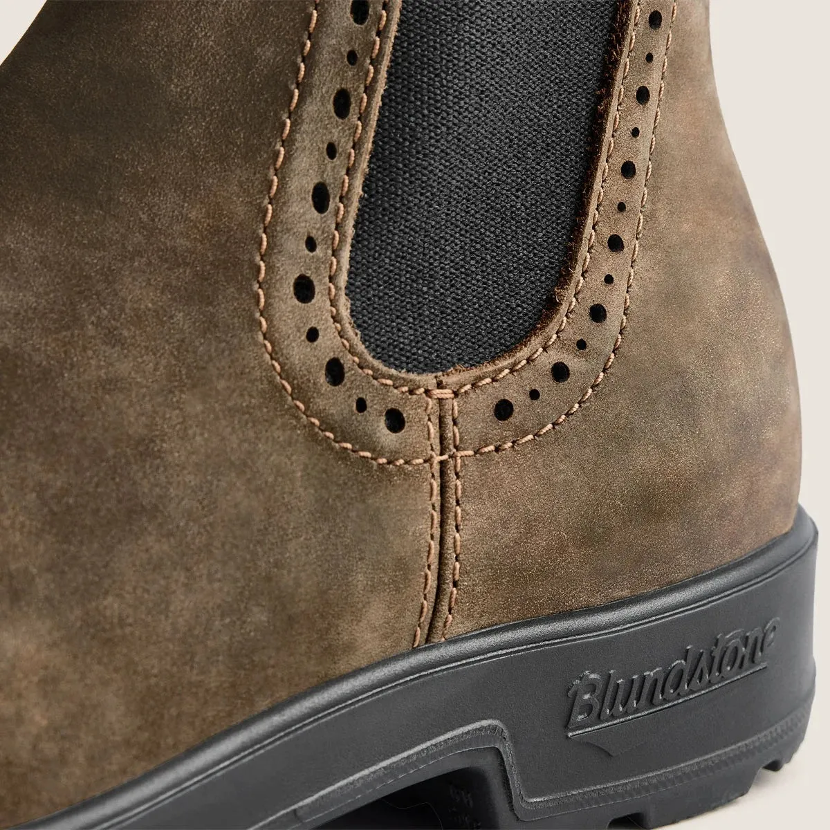 'Blundstone' Women's High Top Chelsea Boot - Rustic Brown