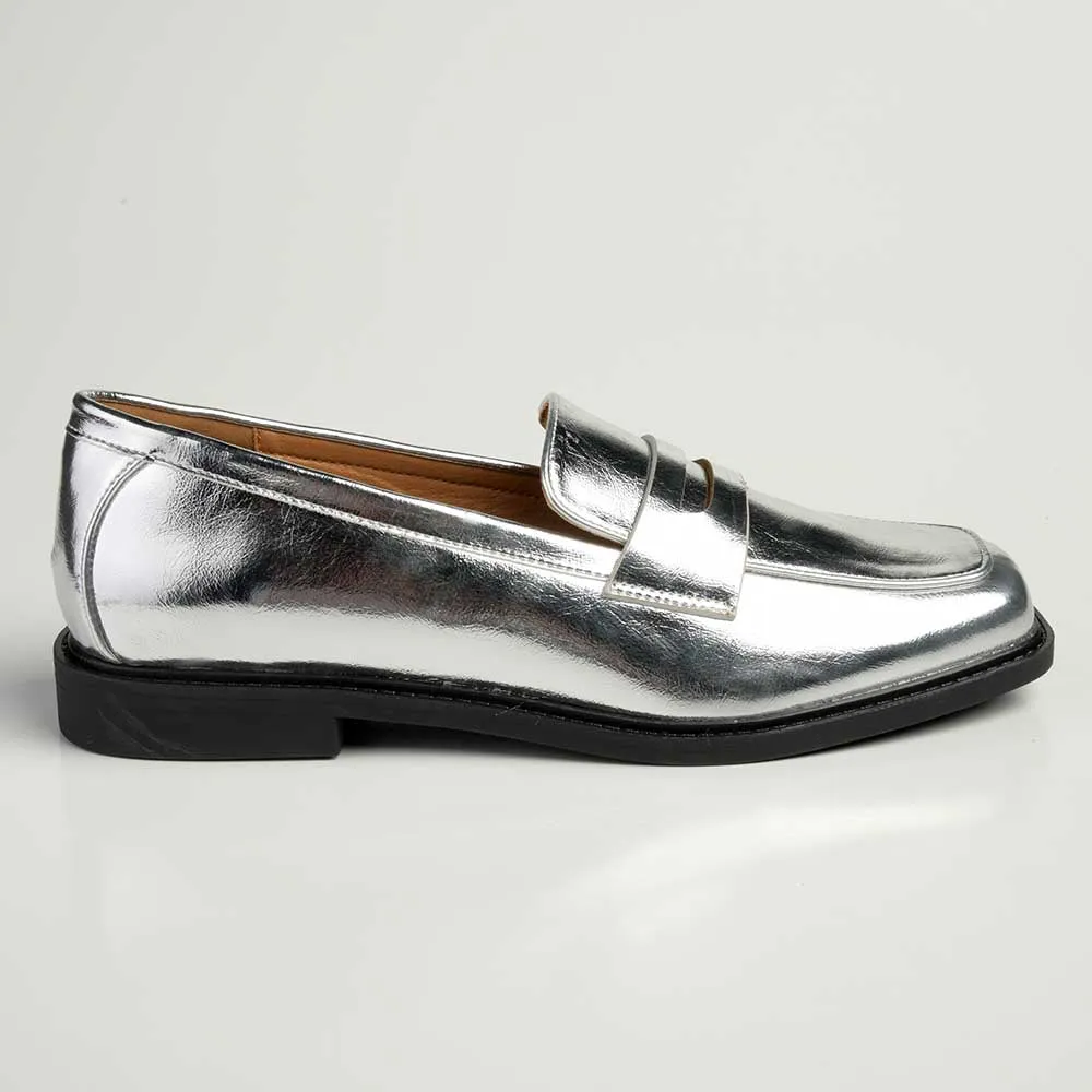 Elegant Silver Madison Pippa Loafers for Women - Stylish Slip-On Footwear